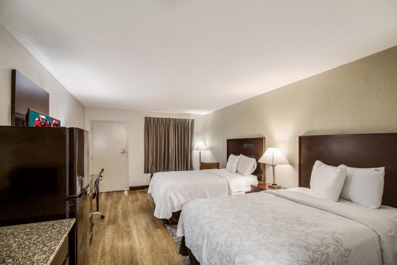 Red Roof Inn Plus+ Dallas - アディスン エクステリア 写真