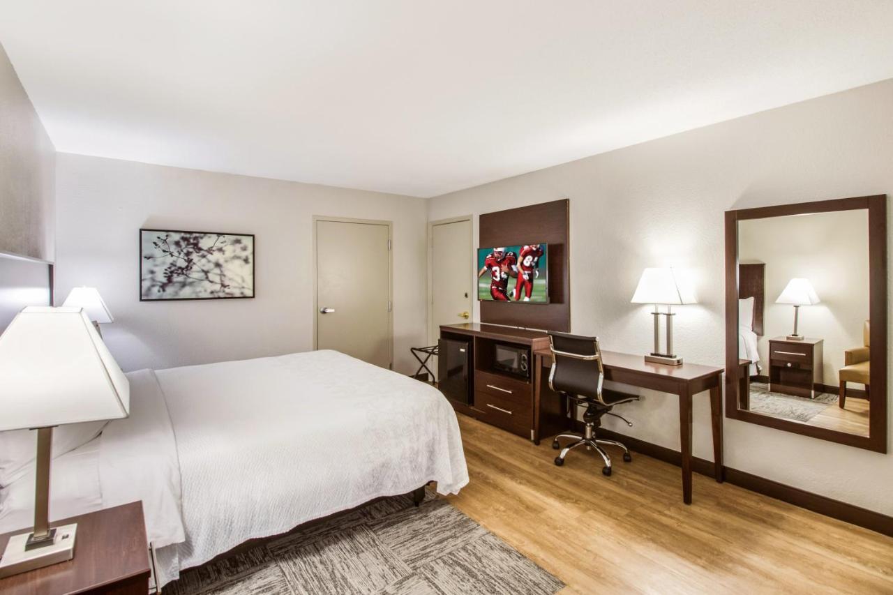 Red Roof Inn Plus+ Dallas - アディスン エクステリア 写真
