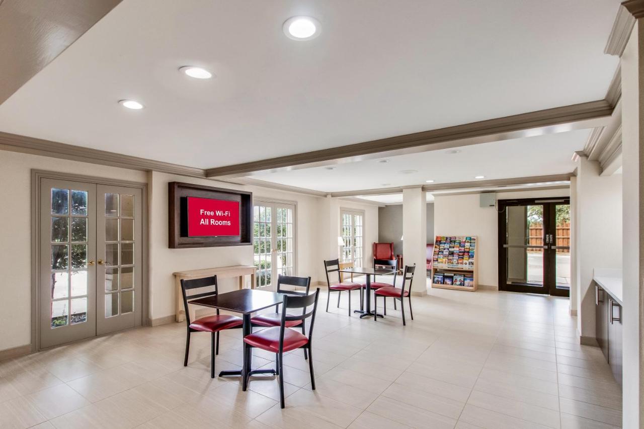 Red Roof Inn Plus+ Dallas - アディスン エクステリア 写真