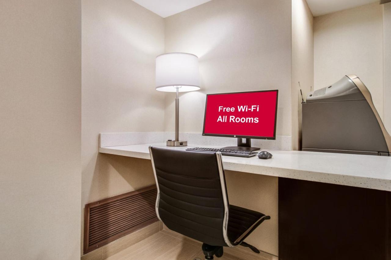 Red Roof Inn Plus+ Dallas - アディスン エクステリア 写真