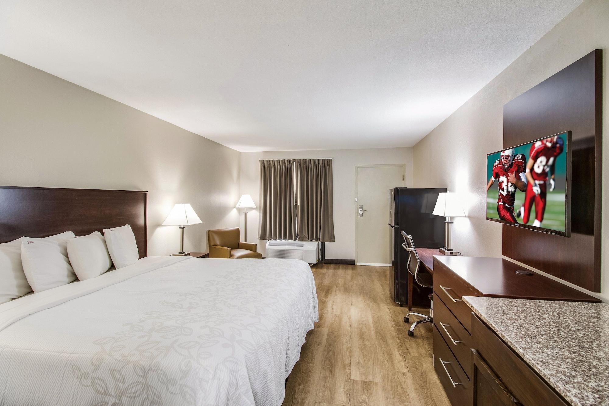 Red Roof Inn Plus+ Dallas - アディスン エクステリア 写真
