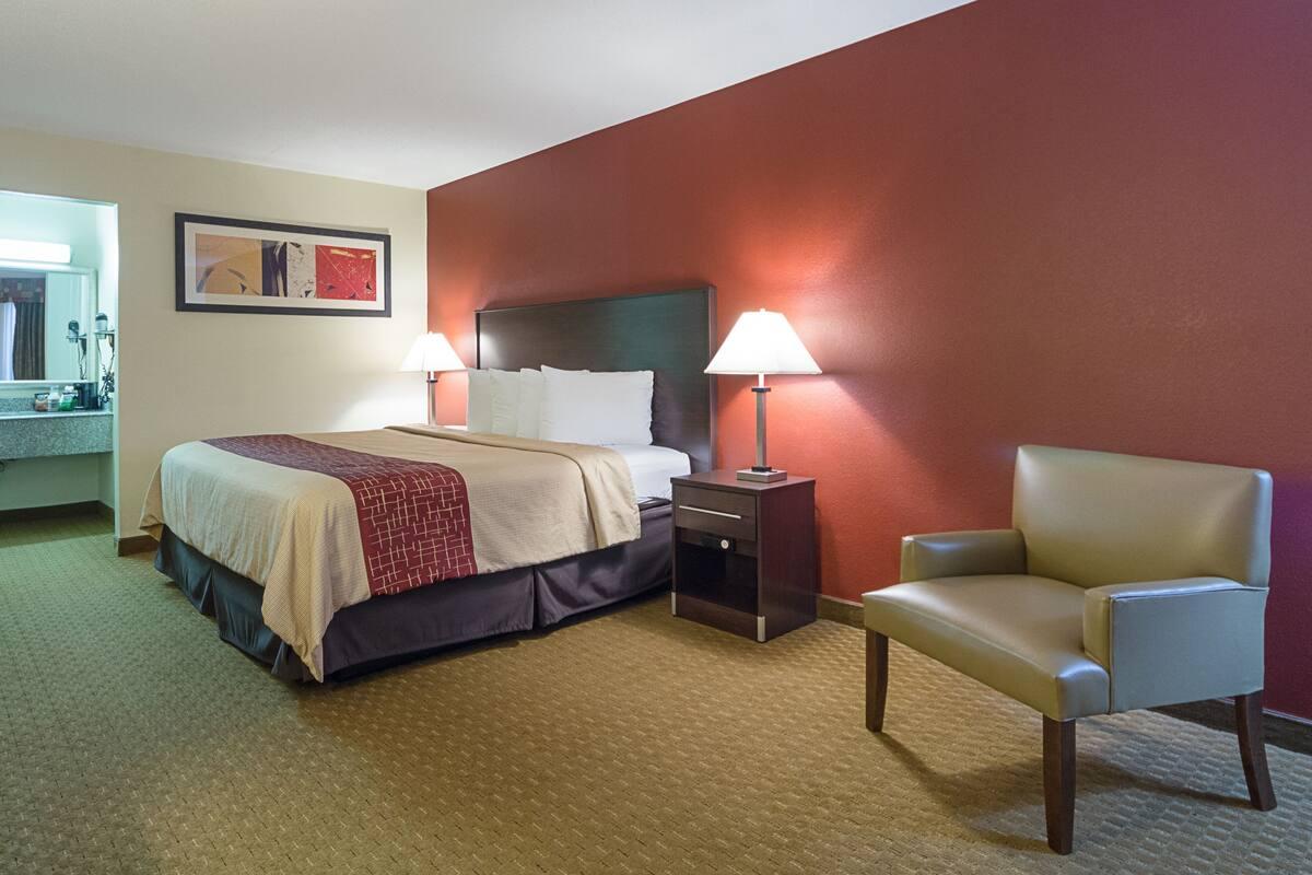 Red Roof Inn Plus+ Dallas - アディスン エクステリア 写真