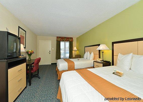 Red Roof Inn Plus+ Dallas - アディスン 部屋 写真