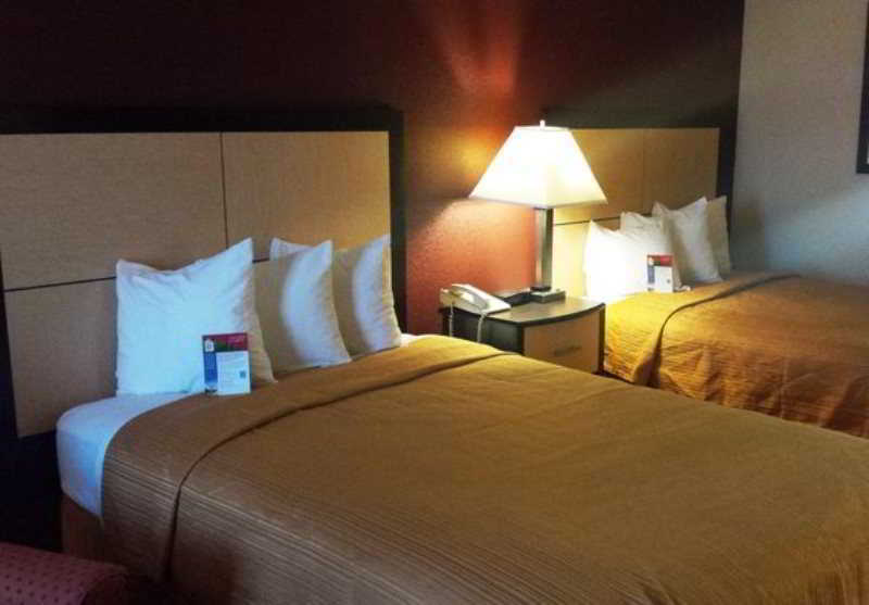 Red Roof Inn Plus+ Dallas - アディスン エクステリア 写真